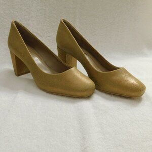 W307 Donald Pliner Bronze Parris Pump Shoes - 7 M